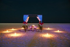 Beach-Dinner-Gazebo